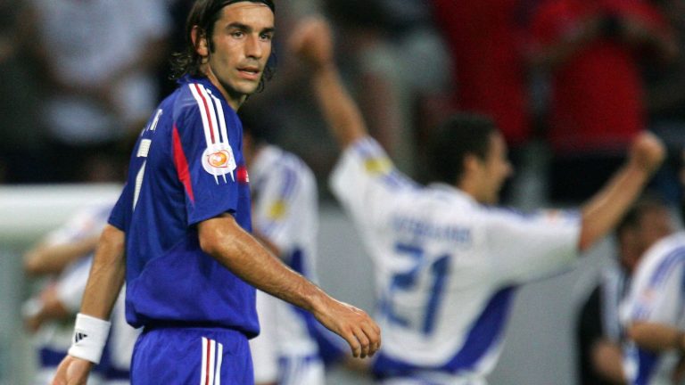 the elimination against Greece at Euro 2004 had “a terrible impact for the French team”