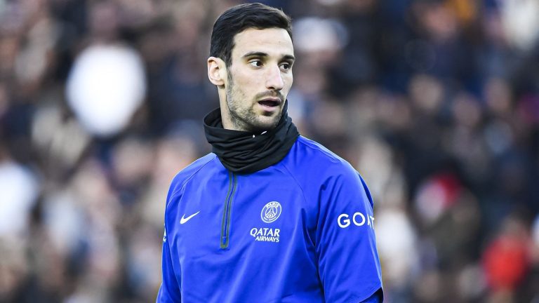 the state of health of PSG goalkeeper Sergio Rico “evolves favorably” after his serious horse accident