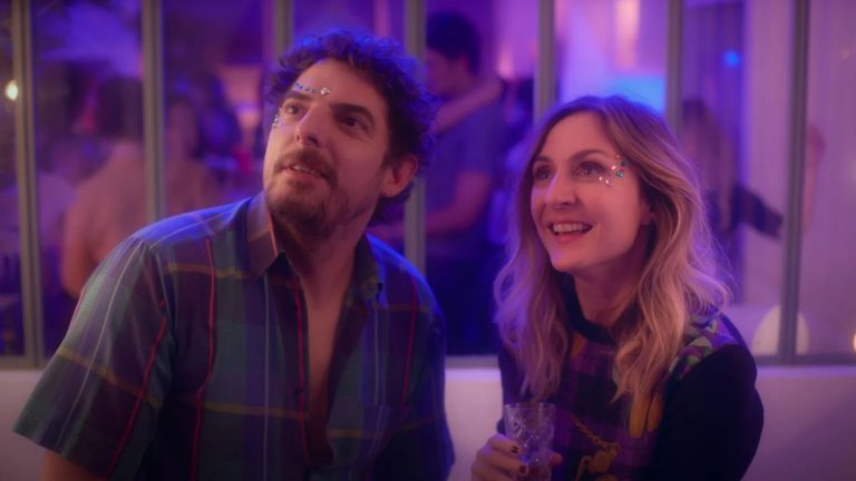 the ten commandments of married life in a Parisian comedy on point