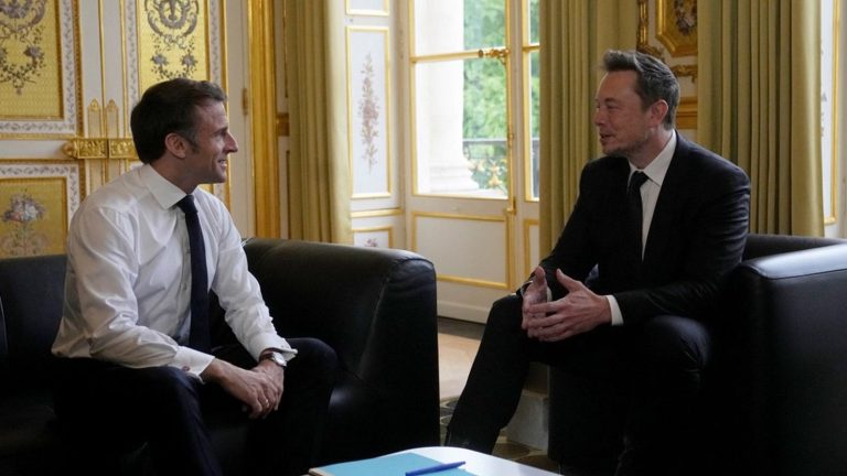 to convince Elon Musk, Emmanuel Macron spares no effort according to those around him