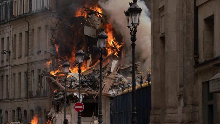 what is the Paris American Academy, whose building was blown up?