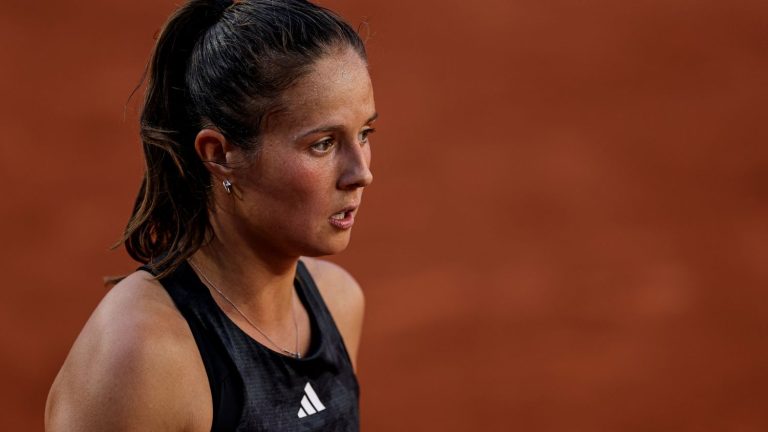 who is the Russian Daria Kasatkina, pro LGBT, anti-war and yet booed in Paris