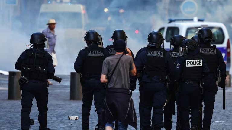 121 people arrested everywhere in France in the middle of the evening this Saturday