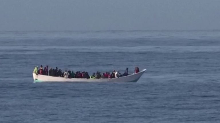 86 migrants rescued off the Canary Islands