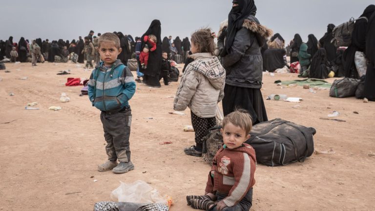 A hundred children of jihadists still abandoned in Syria