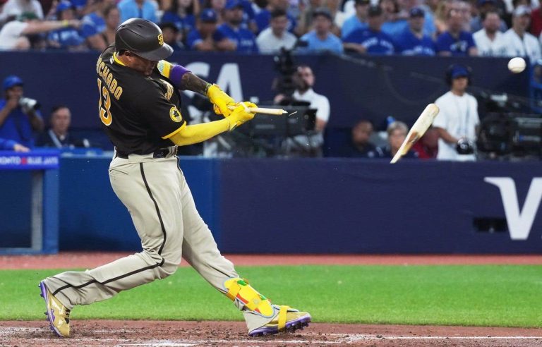 A single from Machado is enough for the Padres to defeat the Jays