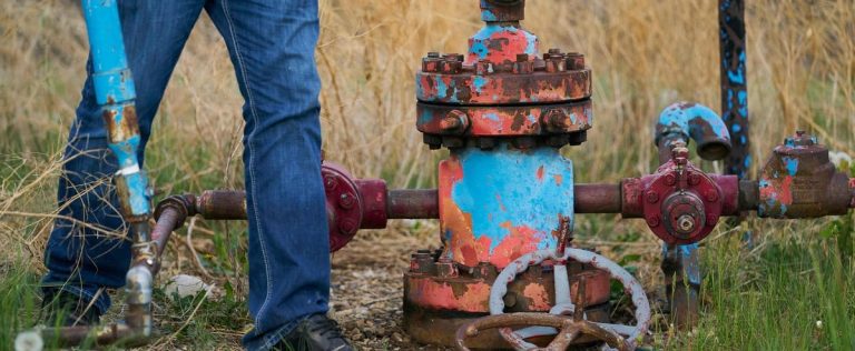 Abandoned Oil Wells: An Ecological Time Bomb in Canada