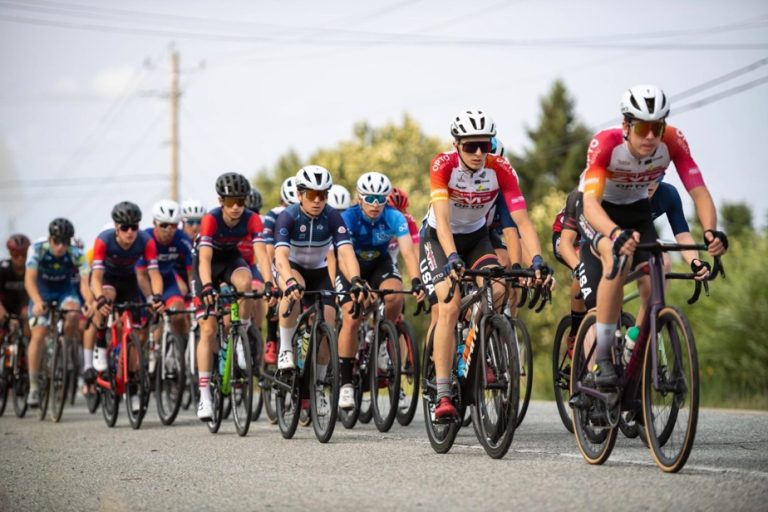 Abitibi Tower |  The Quebec team on the team podium