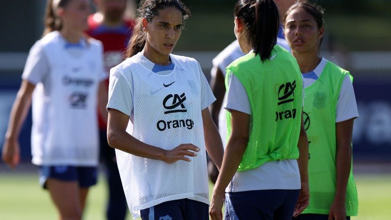 Amel Majri, a mother and her baby with the France team