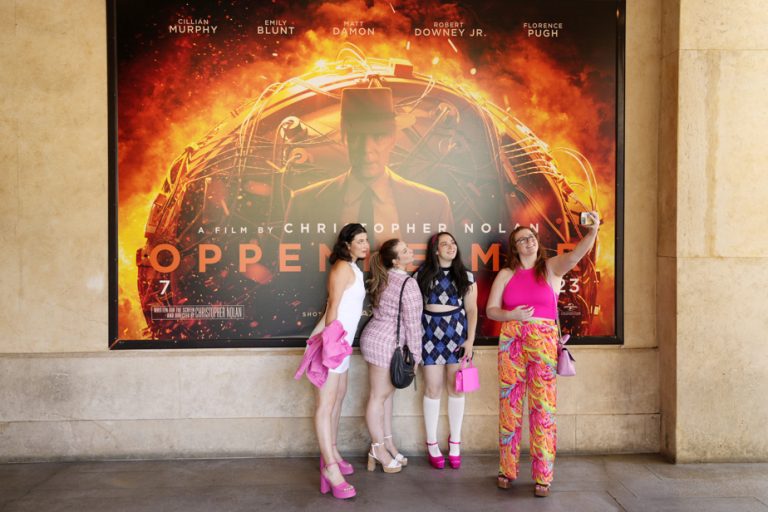 Barbie and Oppenheimer explode the Quebec box office