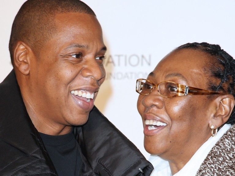 Beyoncé: Her stepmother, Gloria Carter, said “I do” to her longtime girlfriend, Roxanne Wilshire!