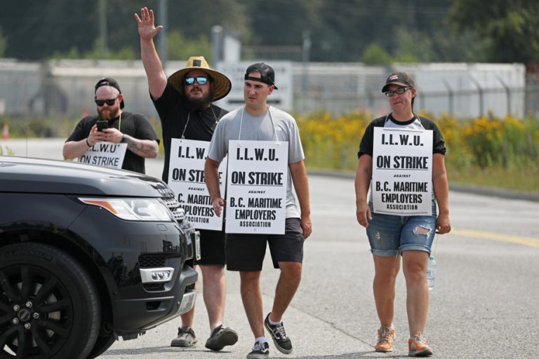 British Columbia |  The port strike begins its sixth day