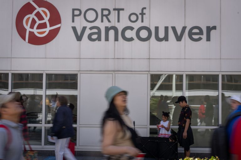 British Columbia |  The strike is likely to continue in the ports