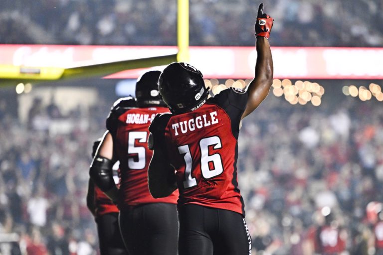 CFL |  Ottawa Redblacks defeat Edmonton Elks 26-7