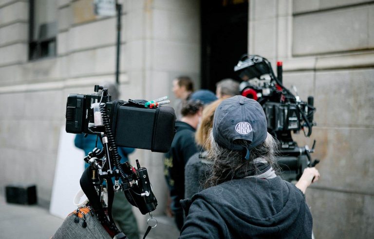 Cancellations of filming in Quebec in the wake of the strike in Hollywood