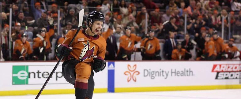 Coyotes: It’s time to stay in varsity hockey for this top prospect