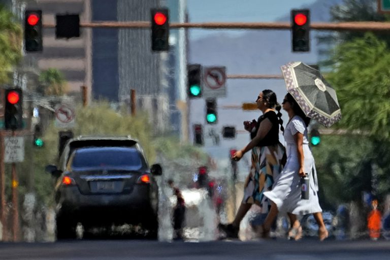 Deadly heat in Arizona |  “It’s unbearable”