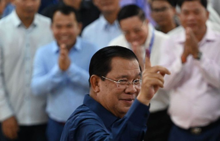 Elections without suspense in Cambodia, at the dawn of a dynastic regime