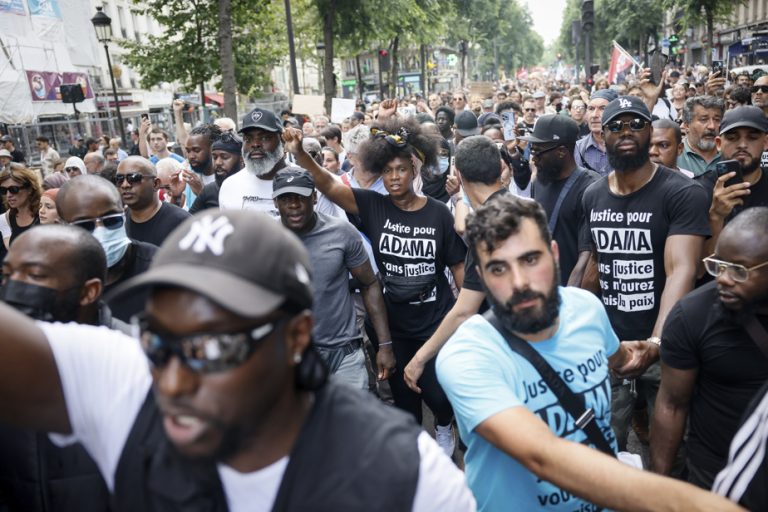 France |  Marches against police brutality despite ban