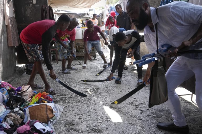 Haiti |  Without international aid, citizens are attacking gangs themselves