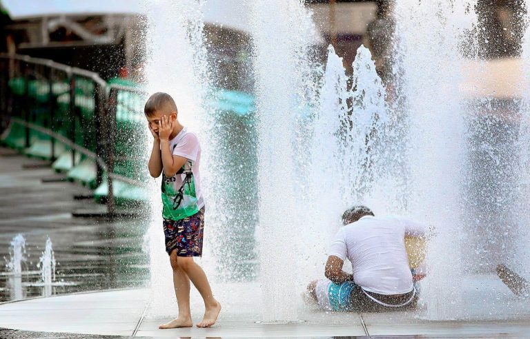 Heat warnings for several regions of Quebec on Wednesday and Thursday