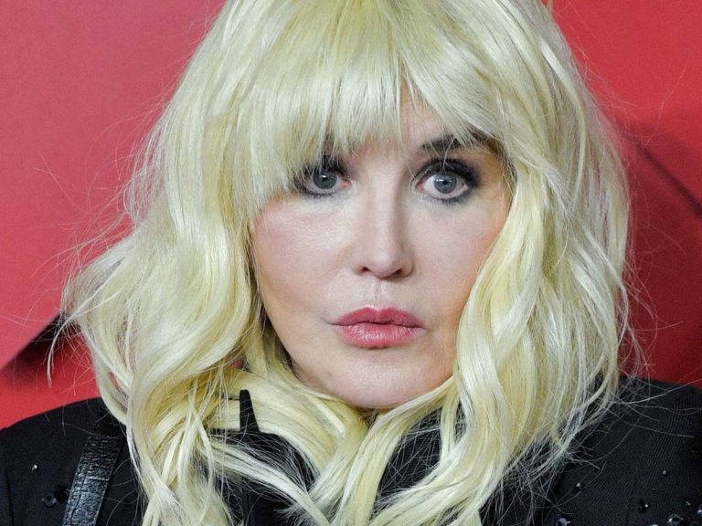 “I’m not crazy at all”, Isabelle Adjani makes things clear and reveals her “cure”!