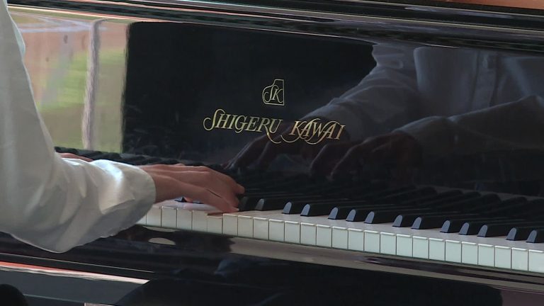 In Cagnes-sur-Mer, the Les Nocturnes du Piano festival is launching its second edition in the astonishing setting of the Côte d’Azur racecourse