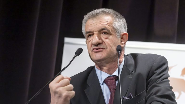 Jean Lassalle targeted by an investigation for rape