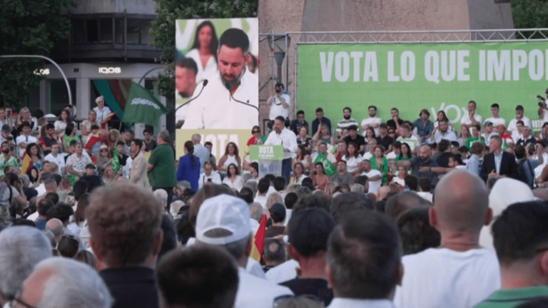 Legislative elections in Spain: the right of the Popular Party in the lead in the first estimates