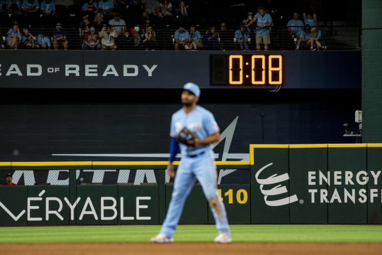 MLB |  Does the dial favor defensiveness?