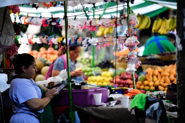 Mexico |  Market fire kills nine