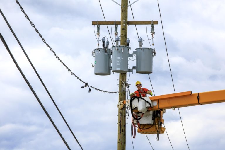 More than 50,000 homes without electricity, shows canceled