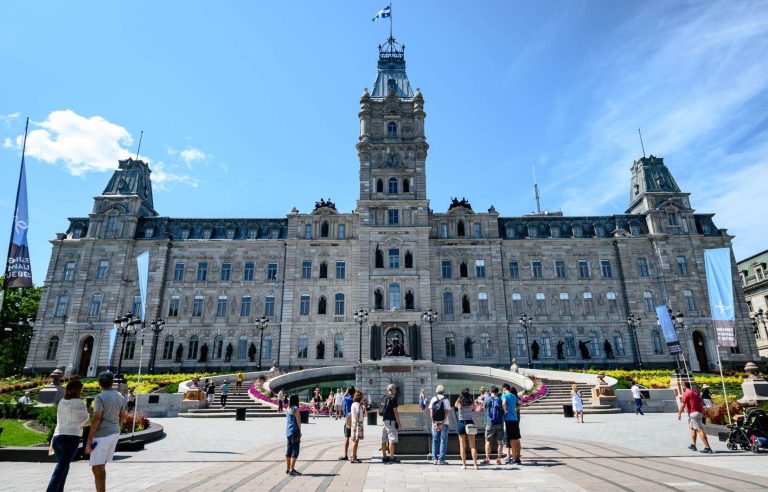 More women in politics in Quebec