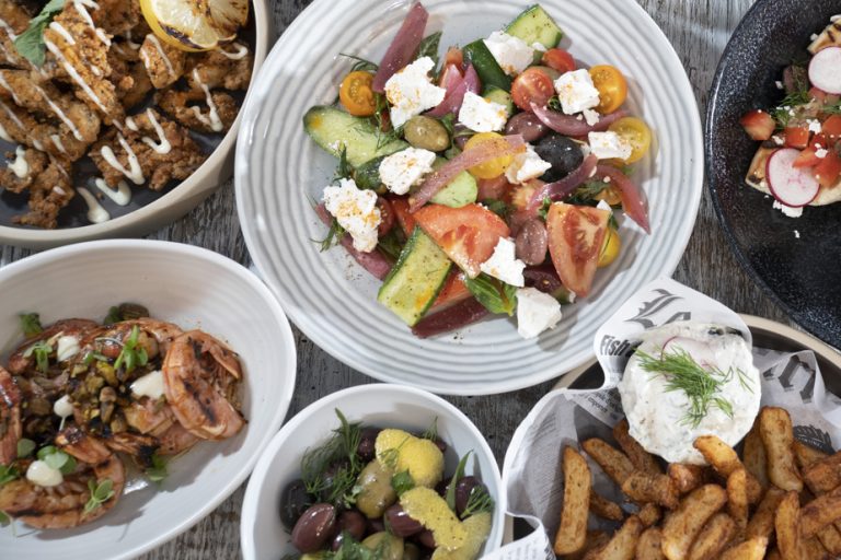 Opening of Greek Canteen |  A canteen with a Mediterranean flavor for chef Ian Perreault