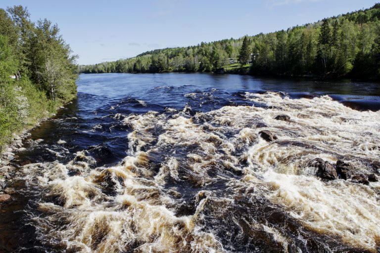 Outaouais |  Man missing after falling from boat