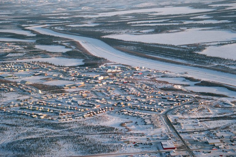 Permafrost degradation affects Arctic communities