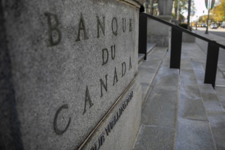 Rise in unemployment |  Bank of Canada expected to hike rates next week