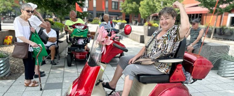 The great scooter champion from Hochelaga will defend her title on Saturday.  Will you cheer him on?