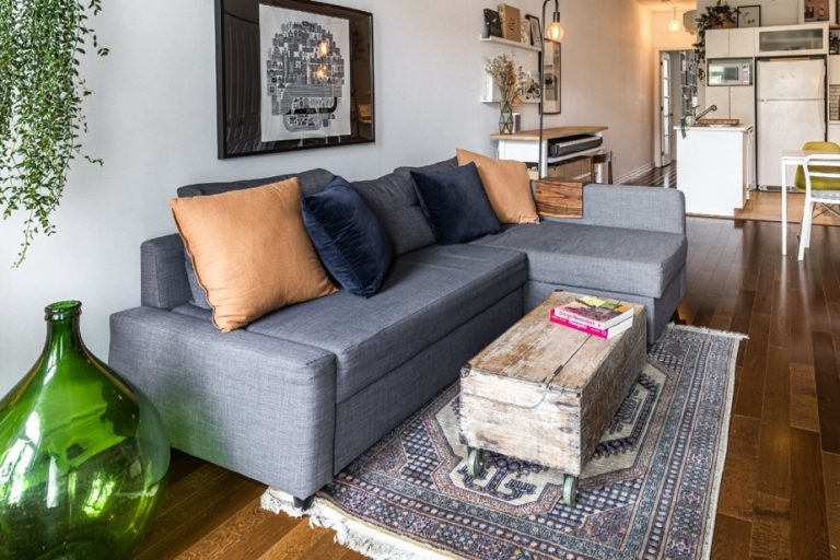 The neighborhood flirt |  An inviting condo in the heart of Villeray