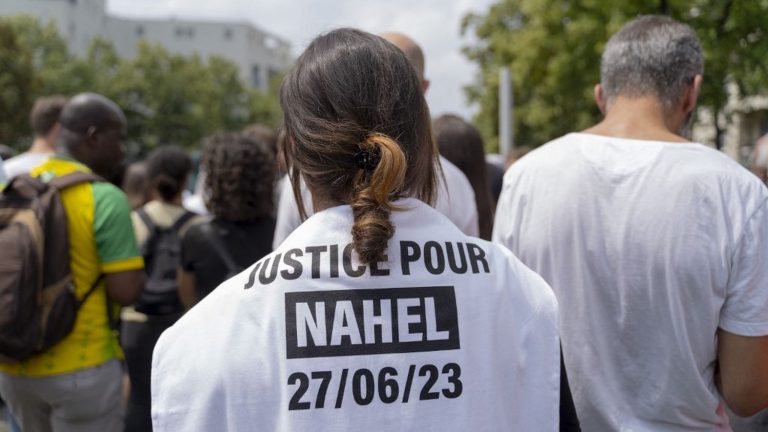 The teenager killed during a police check was buried in Nanterre