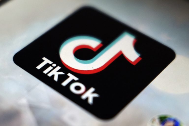 TikTok allows messages with text only