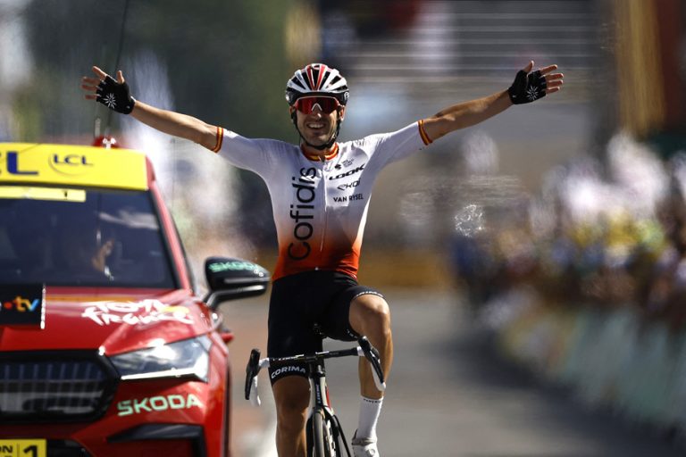 Tour of France |  Ion Izagirre wins the 12th stage solo