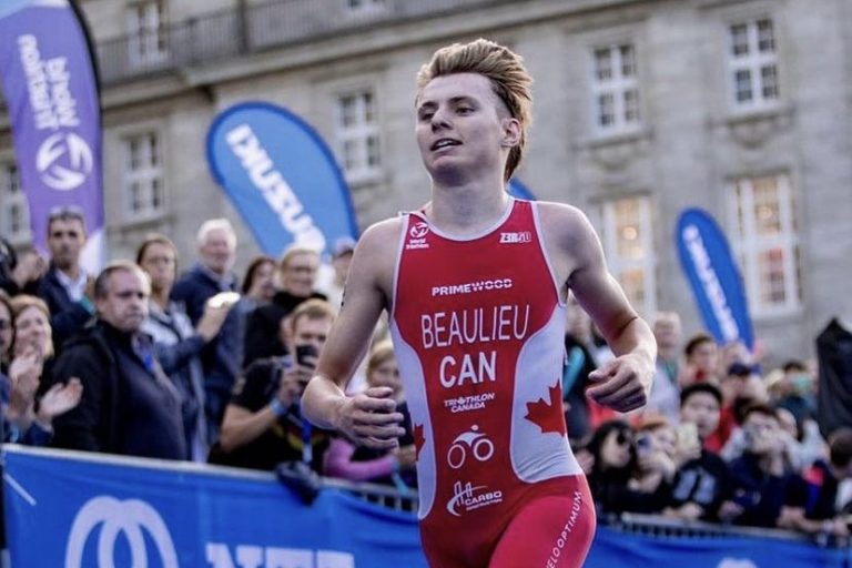 Triathlon |  Medalist at the world juniors, Mathis Beaulieu realizes a dream