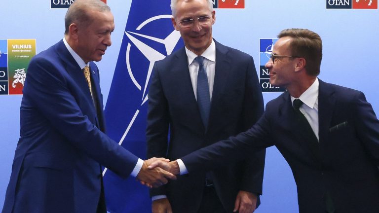 Turkish President Recep Tayyip Erdogan agrees to support Sweden’s NATO membership, announces Alliance Secretary General