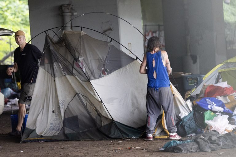 Ville-Marie Highway |  Homeless camp dismantled