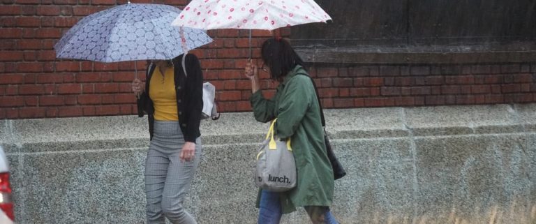 Weather: wet and stormy weather for Quebec