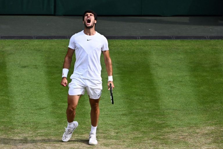 Wimbledon |  Carlos Alcaraz overthrows Novak Djokovic