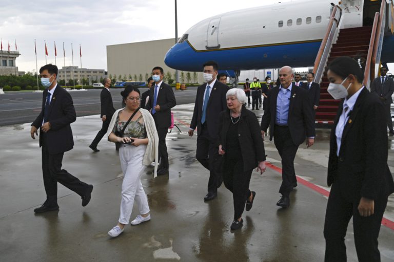 Yellen in Beijing to stabilize China-US relations