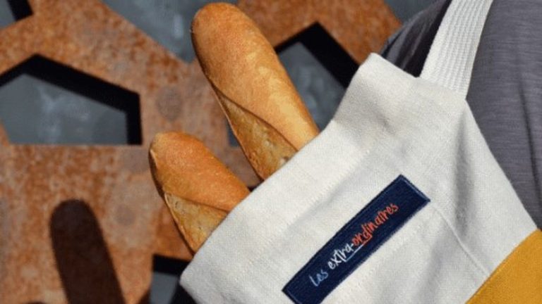 a linen bread bag to put an end to disposable paper