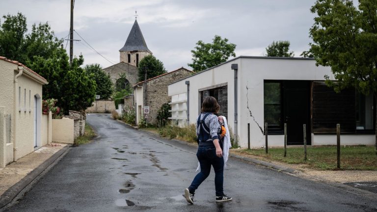 a month after the earthquake that hit western France, the town of La Laigne must give up its music festival